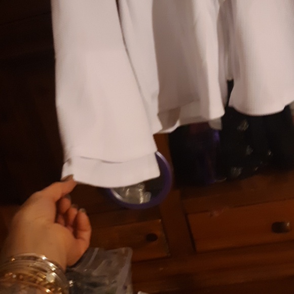 Dressy, zip up blouse. - Picture 2 of 2